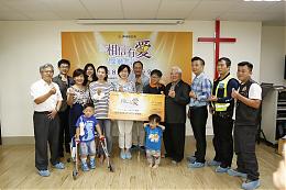 慢飛天使母親兼音樂家康郁理 用琴音首演心路歷程