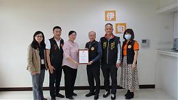 愛心企業伊起送暖！ 助以樂服務中心增添新設備打造幸福空間