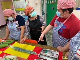 助人也助己 伊甸志工因「付出」成長