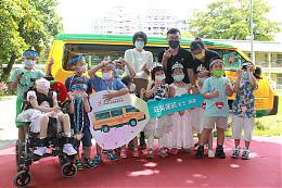 慢飛天使歡慶畢業  新車揚聲迎新程