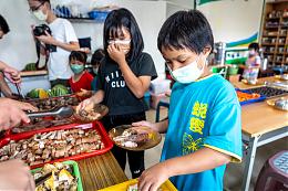 終結「餓」勢力 遠東商銀助百位偏鄉學童暑假期間獲得溫飽