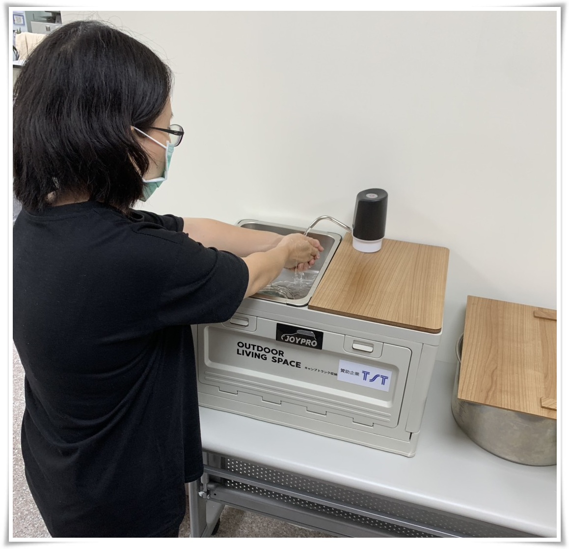 感謝台灣嘉碩的熱心公益，協助會所改善環境。