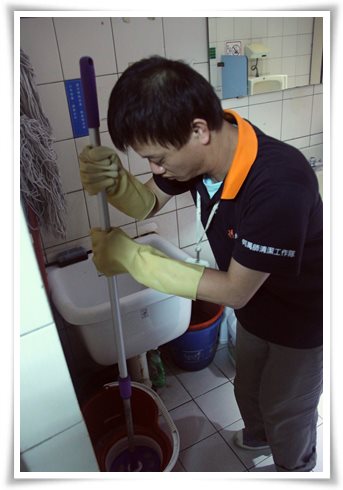 年逾不惑的傑智，工作穩定後期許自己完成學習進修的夢想 