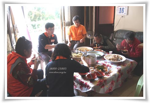 年菜到宅，與居家服務長輩一起提前圍爐迎新年