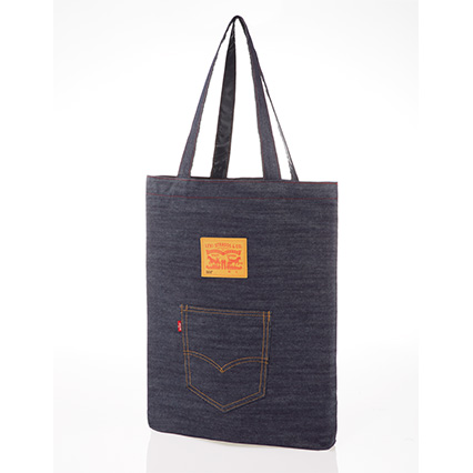 Levi's丹寧托特包    尺寸：(左右)38 (上下)46 cm