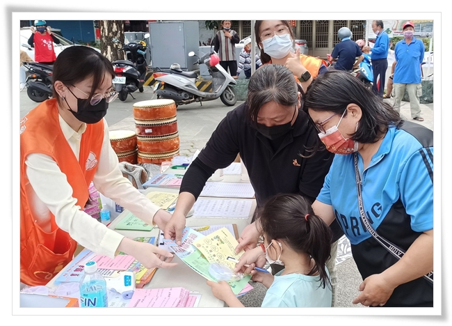 透過設計的闖關遊戲找出發展遲緩兒童