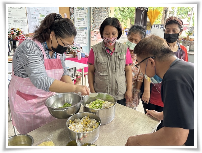 六龜早療據點邀請營養師進行親子課程講座