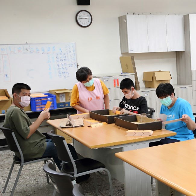 支持「打破框架重拾希望」 給身障朋友自立生活的機會 