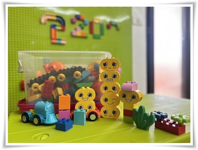 為兒童諮商室添購教玩具，讓孩子從遊戲中得到啟發