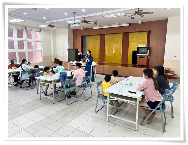 邀請新住民家庭及社區民眾一起參與手作課程