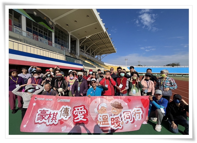 伊甸銀髮團全員成功完成3K迷你路跑賽，留下難忘的榮耀時刻