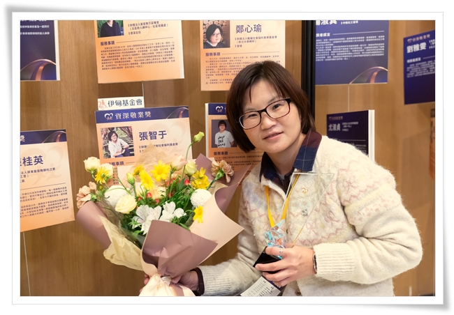 張智于深耕苗栗20年，積極促成並推動當地篩檢評估機制，深入山區部落守護慢飛天使。
