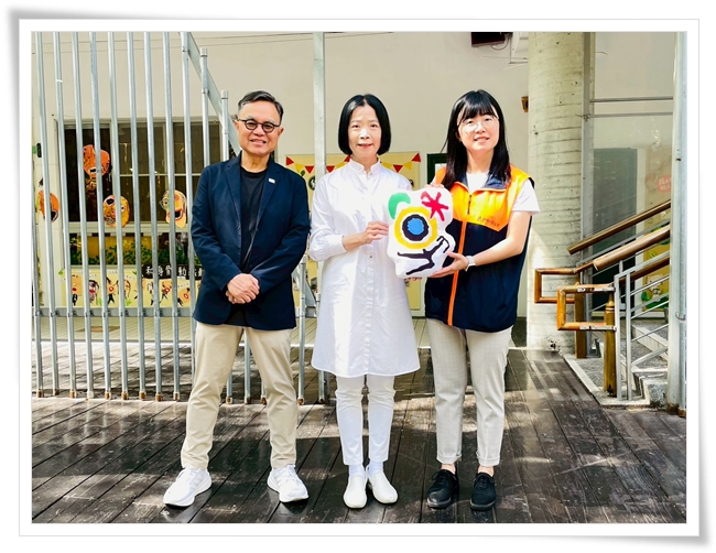四季藝術幼兒園以實際行動將愛心散播到社會各個角落