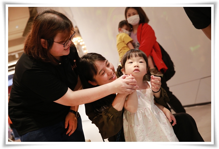 媽媽現身分享心路歷程，感謝伊甸的支持，讓她在面對孩子的成長困境時，不再感到孤單無助