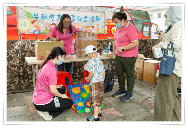 闖關遊戲區，小朋友開心闖關