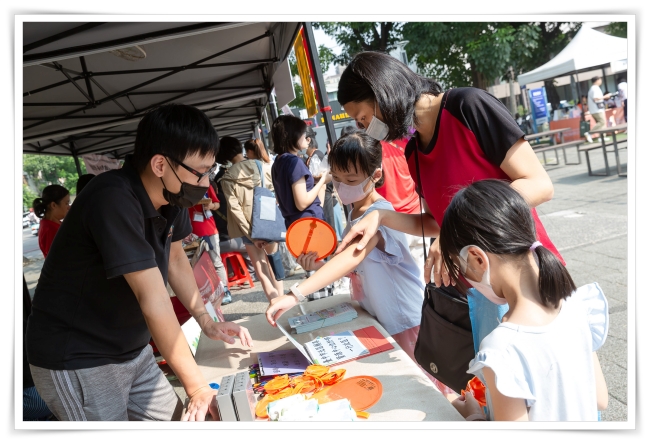 現場也有伊甸服務宣導