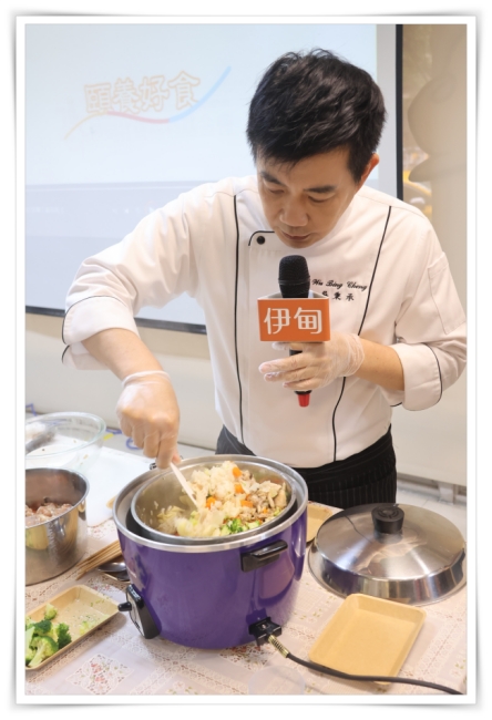 主廚吳秉承現場示範兩道菜餚