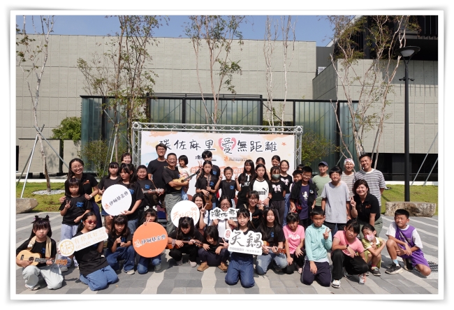 「碳佐麻里餐飲系列」傳愛不間斷，連續14年舉辦「碳佐麻里&nbsp;愛無距離」公益行動，支持伊甸基金會「象圈工程計畫」