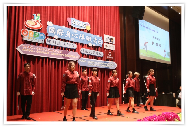 金門大學儀隊用精采演出，為活動揭開序幕