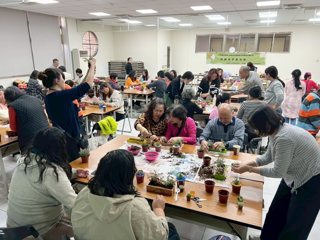 伊甸辦園藝療癒課程，替照顧者紓壓