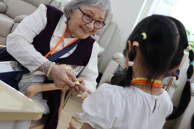 伊甸未來將持續與校方合作，結合學校特色課程與社區資源，創造更多學童與長輩互動的機會。