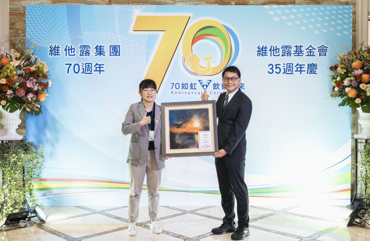 維他露集團慶70週年 伊甸致贈小羊苗庇護工場羊毛氈