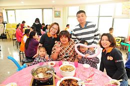 【影音新聞】新年圍爐 暖起彼此的心