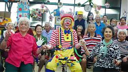 釦子叔叔獨家巡迴伊甸14單位 用創意分享主的愛