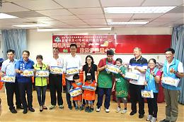 基隆中心慶中秋 歡聚伊堂頤養月餅甜蜜蜜