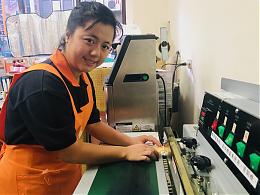 特製圖卡助小羚成為包裝高手 桃園庇護工場走秀衝買氣