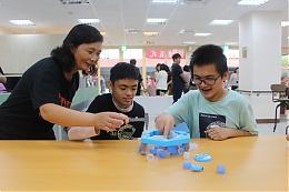 南市首家失能身障日照中心開幕 伊甸台南頤福社區長照機構提供社區化服務