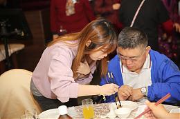 伊甸舉辦歲未【愛‧圍爐】 視障朋友足感心