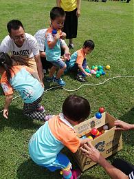 「愛伊起 母親節暨親子運動會」  孩子勇於自我挑戰