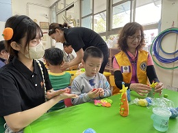 暖心聖誕 伊甸慢飛天使手作聖誕樹