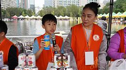 新住民母子聯手組成最強叫賣團 推廣越南傳統美食