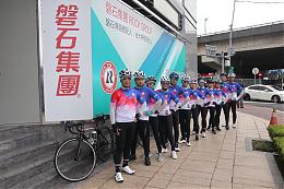 逆風向前傳愛騎士不畏風雨傳愛至偏鄉