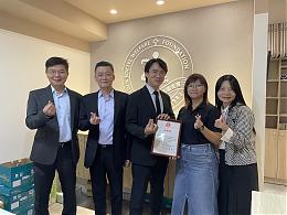 群曜數位捐二手電腦 守護偏鄉弱勢兒少數位學習權